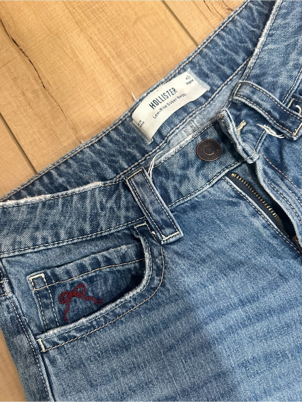 Hollister Jeans size 26
